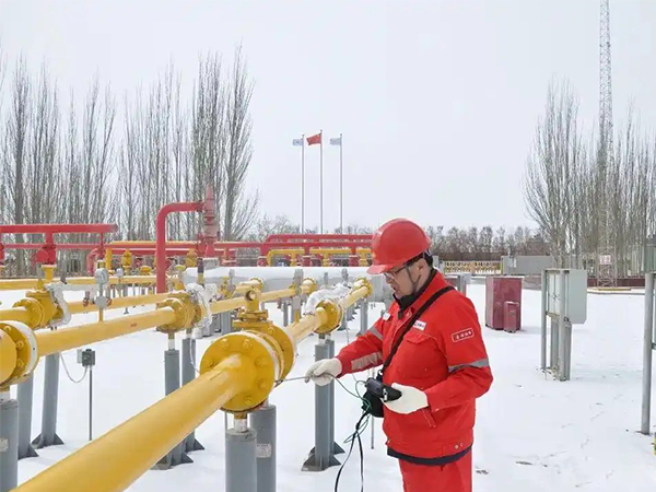Qinghai Oilfield adopts multi-dimensional prevention and control measures to ensure winter oil and g(图1) Qinghai Oilfield adopts multi-dimensional prevention and control measures to ensure winter oil and g(图1)